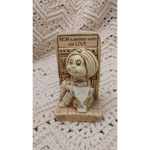 Vintage 1975 Paula Figurine Mom Is Another Word For Love Trophy W-526 USA Made
